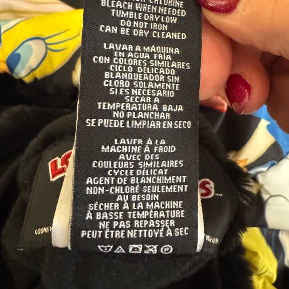 Looney Tunes Members Only Jacket Womens S Hoodie and reversible jacket black fur - Picture 10 of 10